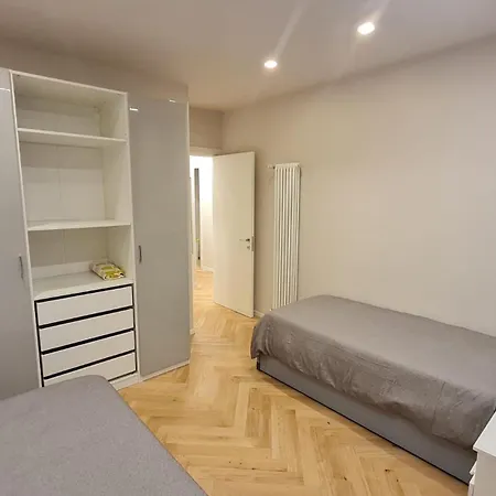 Apartamento Bologna-stadio 2 *